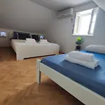 Apartment Stone House Lovric *