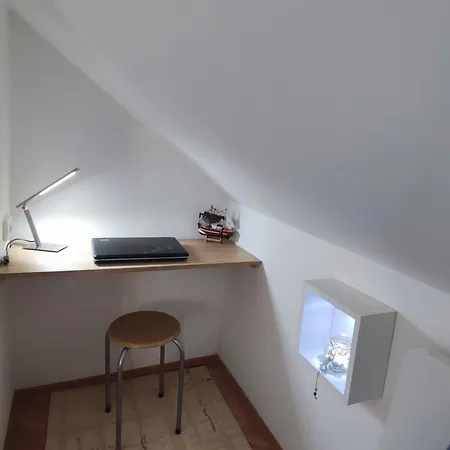 Stone House Lovric Kaštela